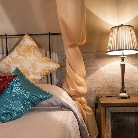 Sweet Tuscany Cavour Apartment *
